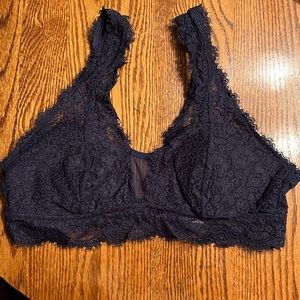 Aerie Navy Blue Lace Bra, Wireless, Floral, Size Large